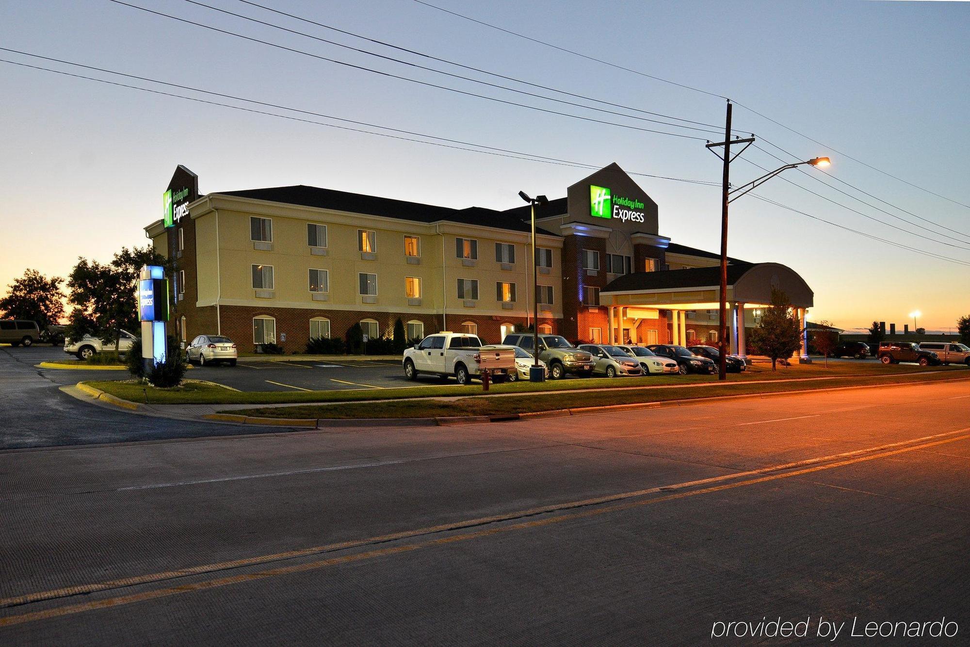 Holiday Inn Express Rochelle By Ihg Luaran gambar